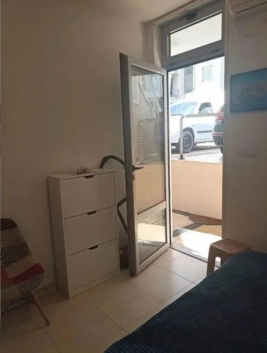Izlazak na terasu iz dnevnog boravka